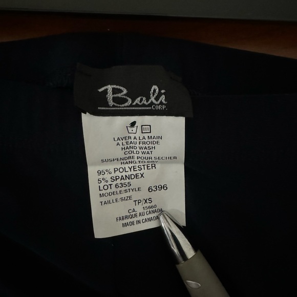 Bali super stretchy cropped pant - Picture 4 of 6